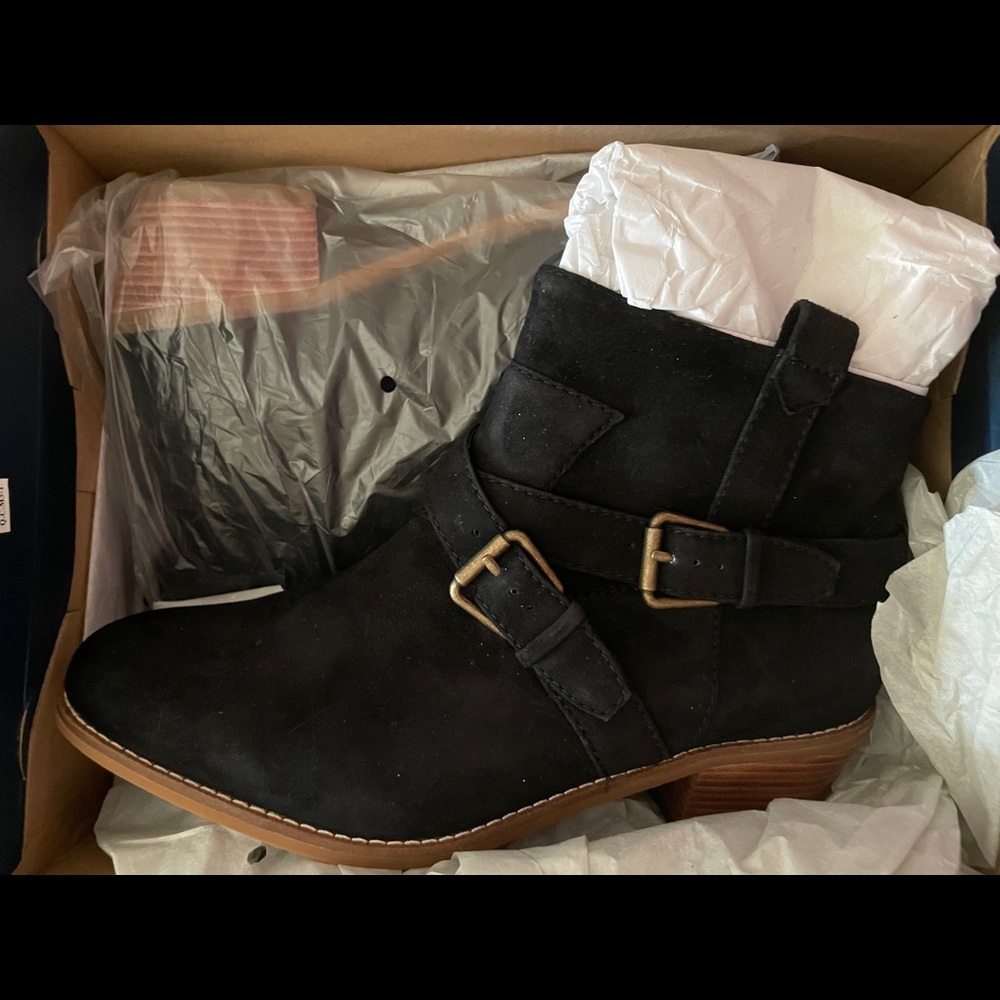 Cole Haan Jensynn Bootie, Black Suede, Size 8C